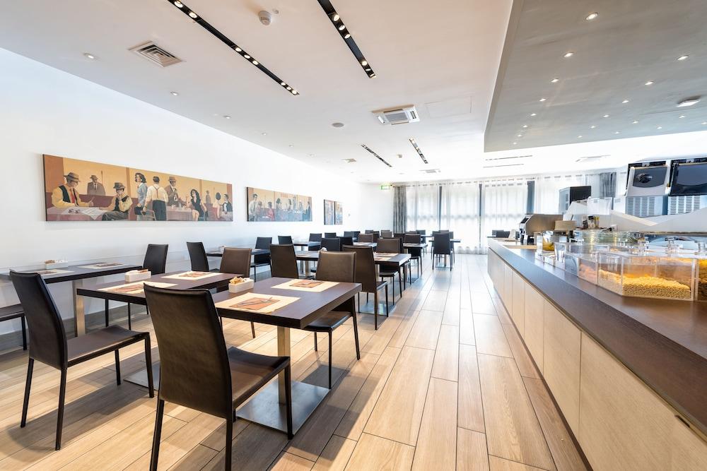 Db维罗纳机场和国会酒店 卡塞勒蒂索玛坎普 外观 照片